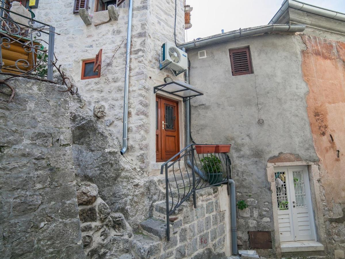 Apartment Alexandra Kotor Exterior foto